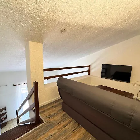 Duplex 6 Personnes A 2 Min De La Avec Parking *