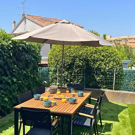 Duplex 6 Personnes A 2 Min De La Avec Parking Apartmán *