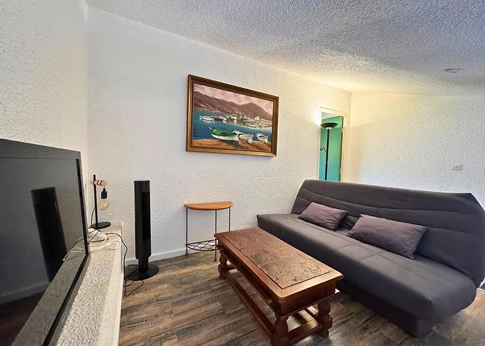 Duplex 6 Personnes A 2 Min De La Avec Parking Apartment