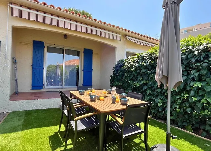 Duplex 6 Personnes A 2 Min De La Avec Parking Apartment Saint-Raphael (Var)